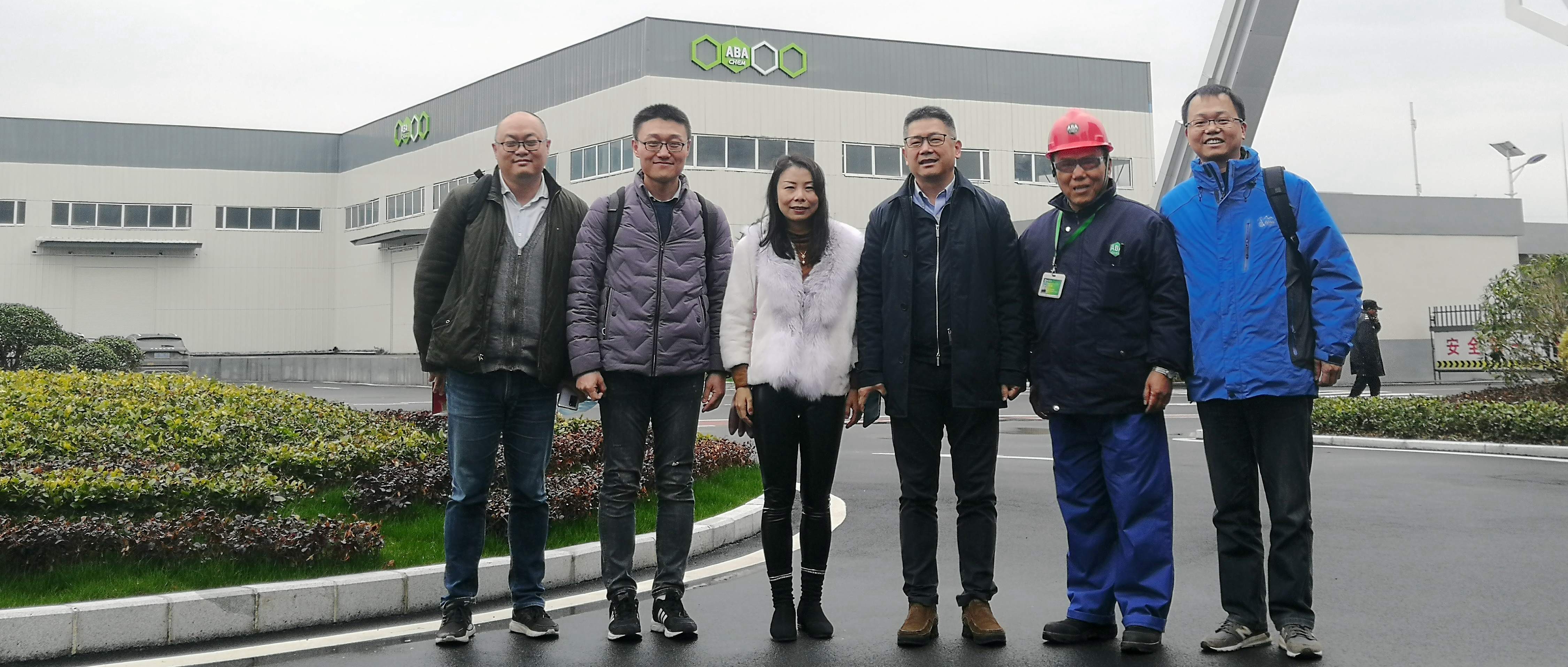 蔡彤率领团队赴裕昌精化指导工作